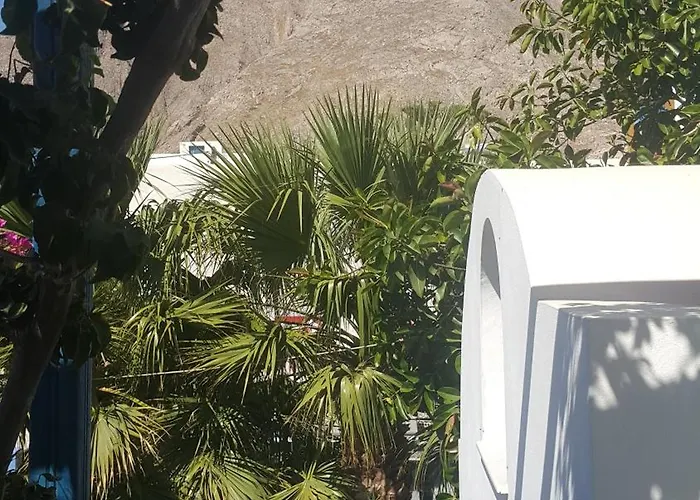 Darzenta Athina Апарт-отель 3*