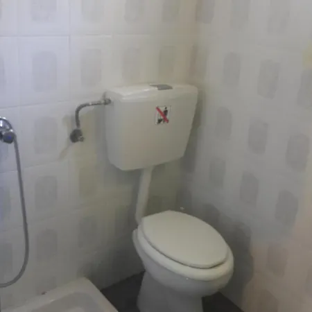 Darzenta Athina 3* Perissa (Santorini)