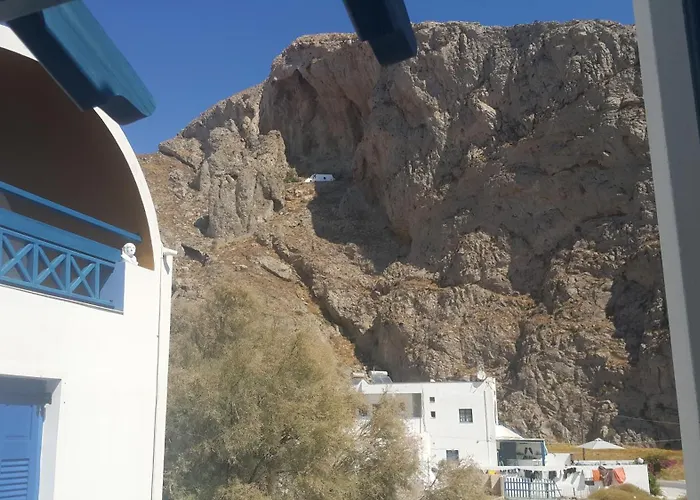 Darzenta Athina Aparthotel Perissa (Santorini)