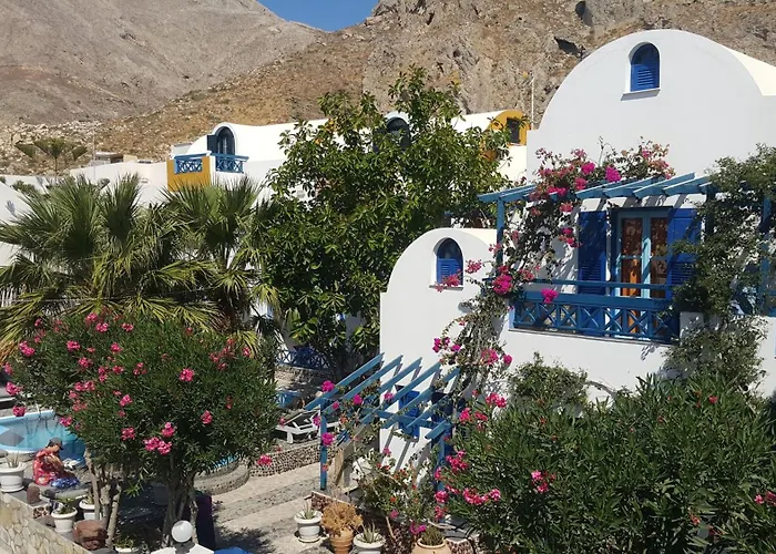 Darzenta Athina Aparthotel 3*