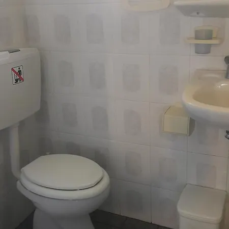 Hotel apartamentowy Darzenta Athina 3*