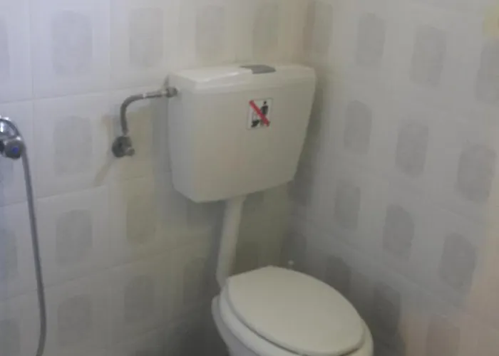 Darzenta Athina 4* Perísza